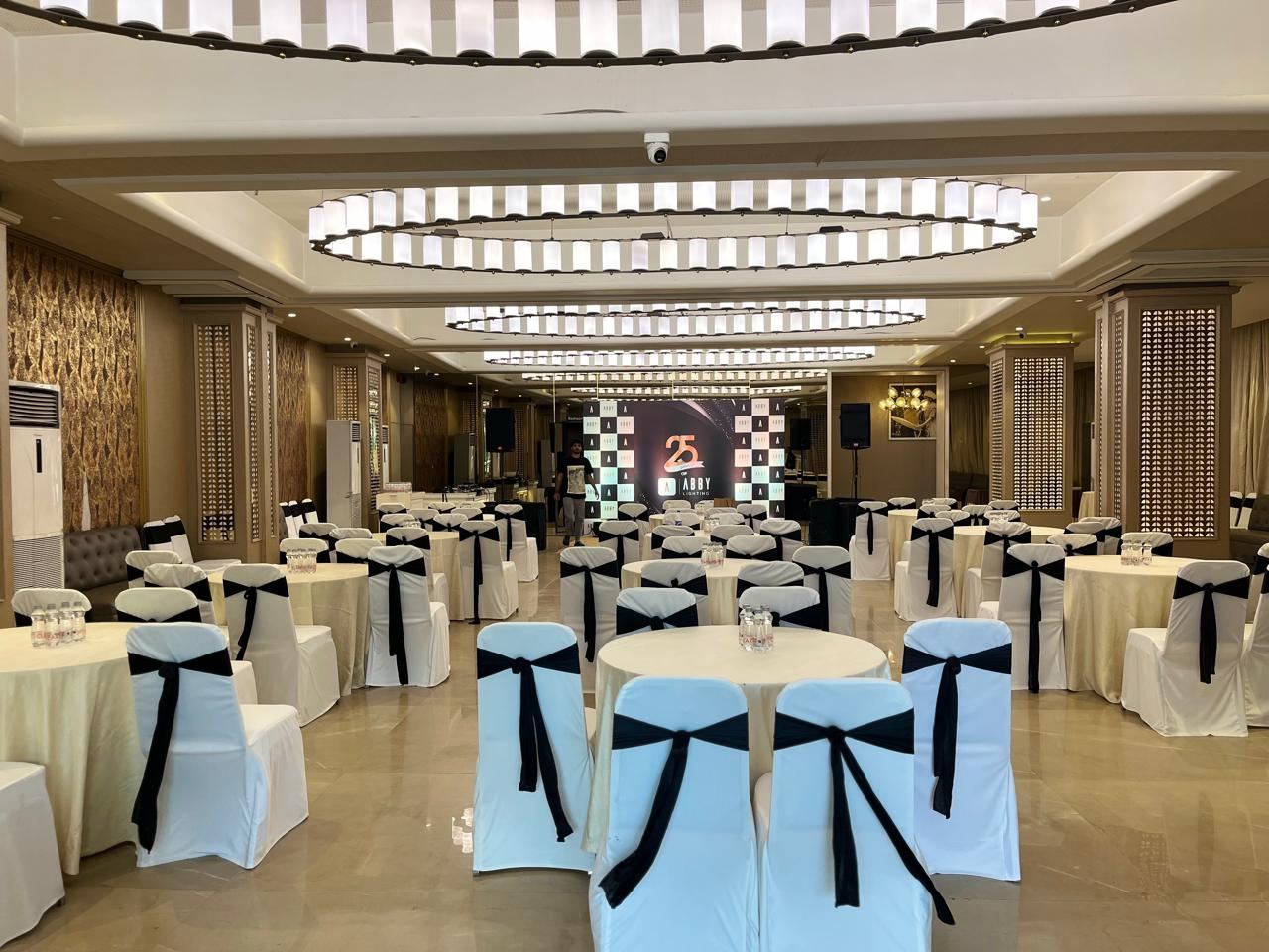 Corporate event venue in Andheri - Flags Banquet