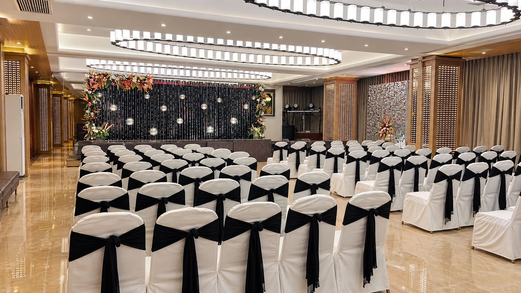 Party hall in Andheri West - Flags Banquet