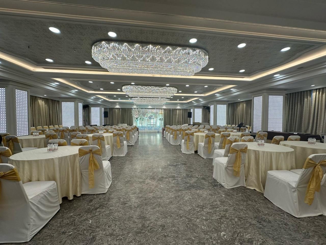 Flags Banquet Andheri interior