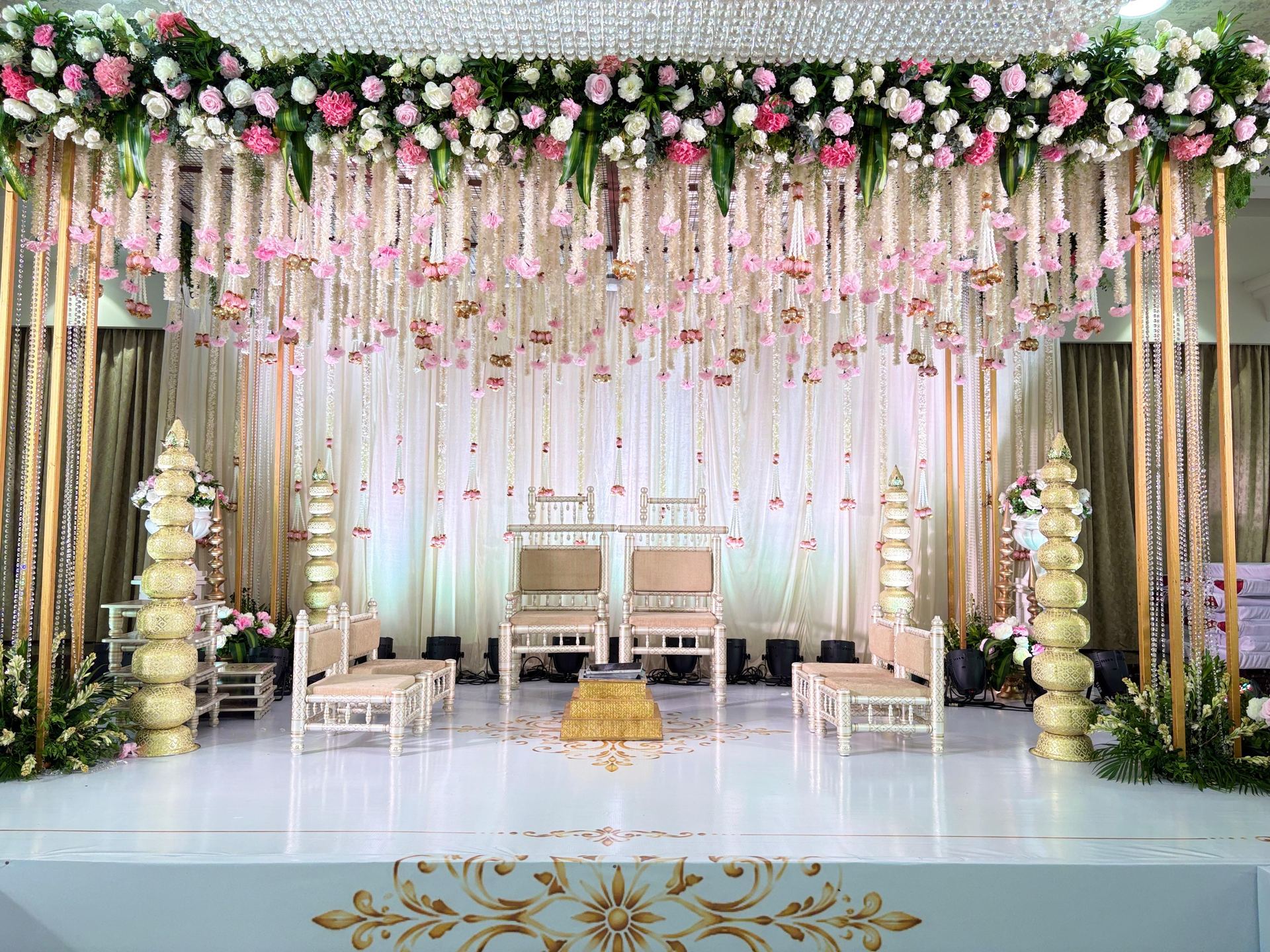 Wedding venue in Andheri West - Flags Banquet